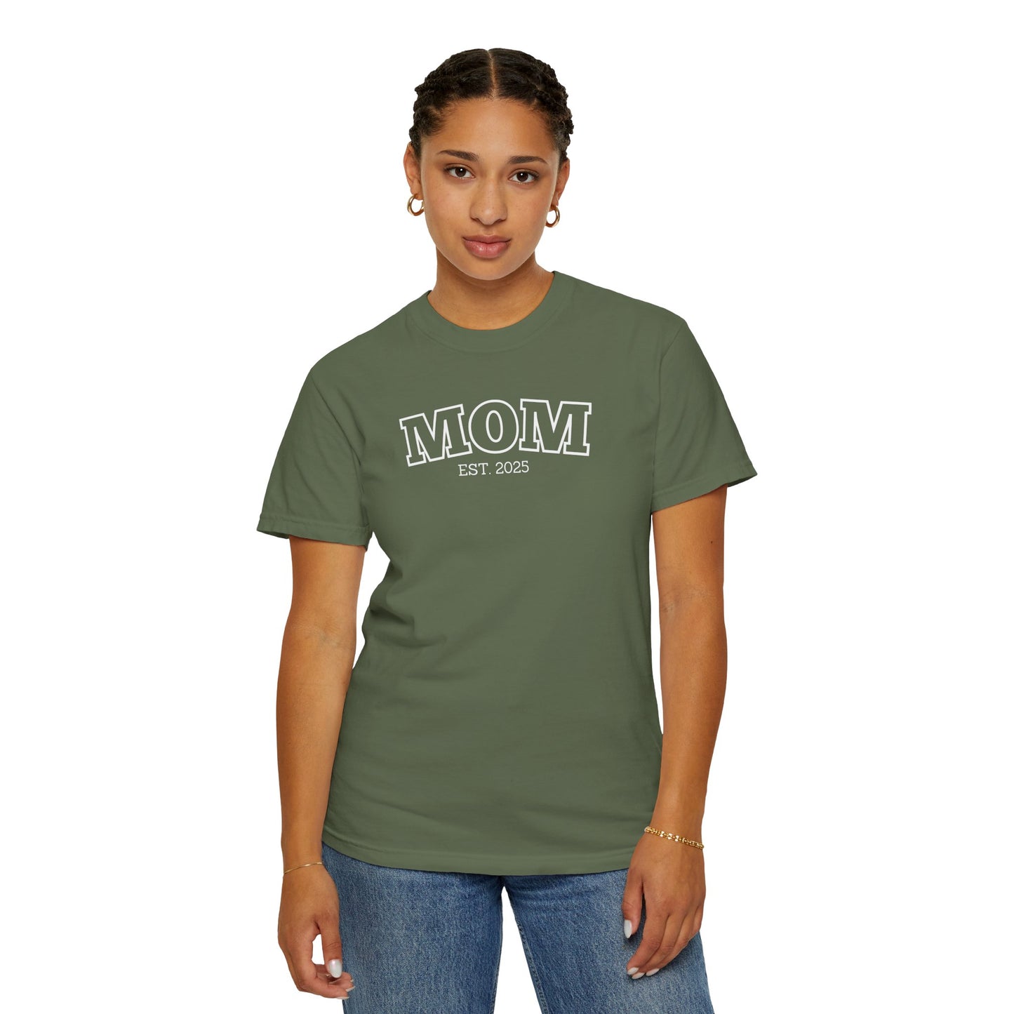 Personalized Mom T-shirt - White Logo