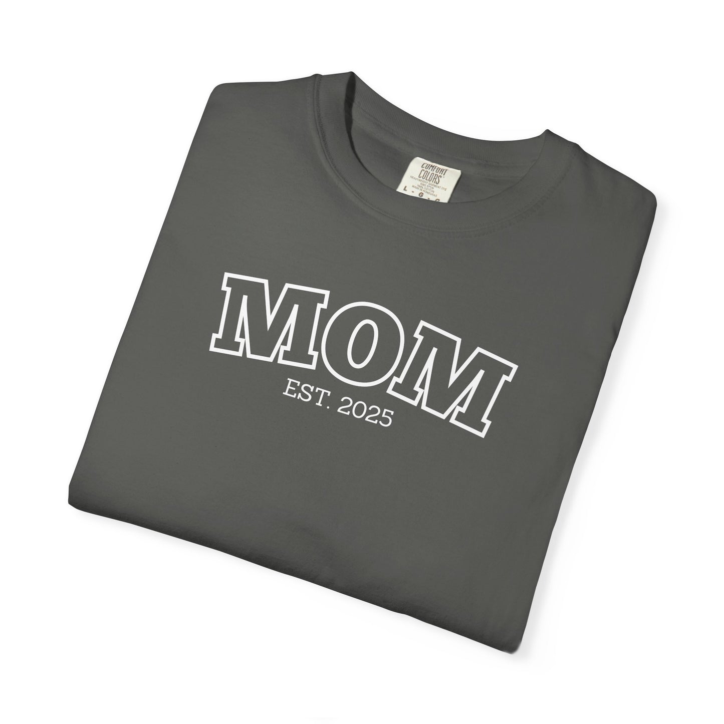 Personalized Mom T-shirt - White Logo