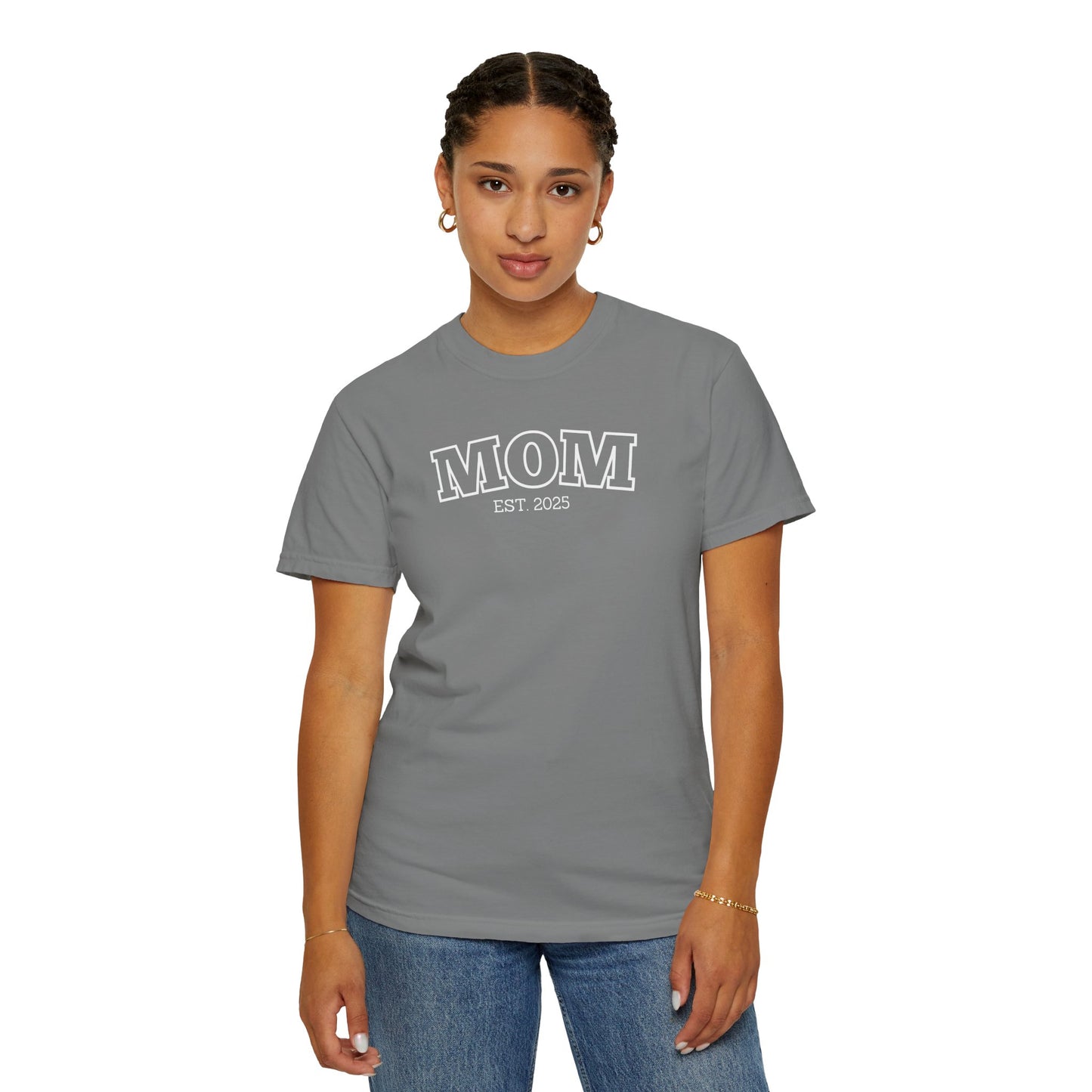 Personalized Mom T-shirt - White Logo
