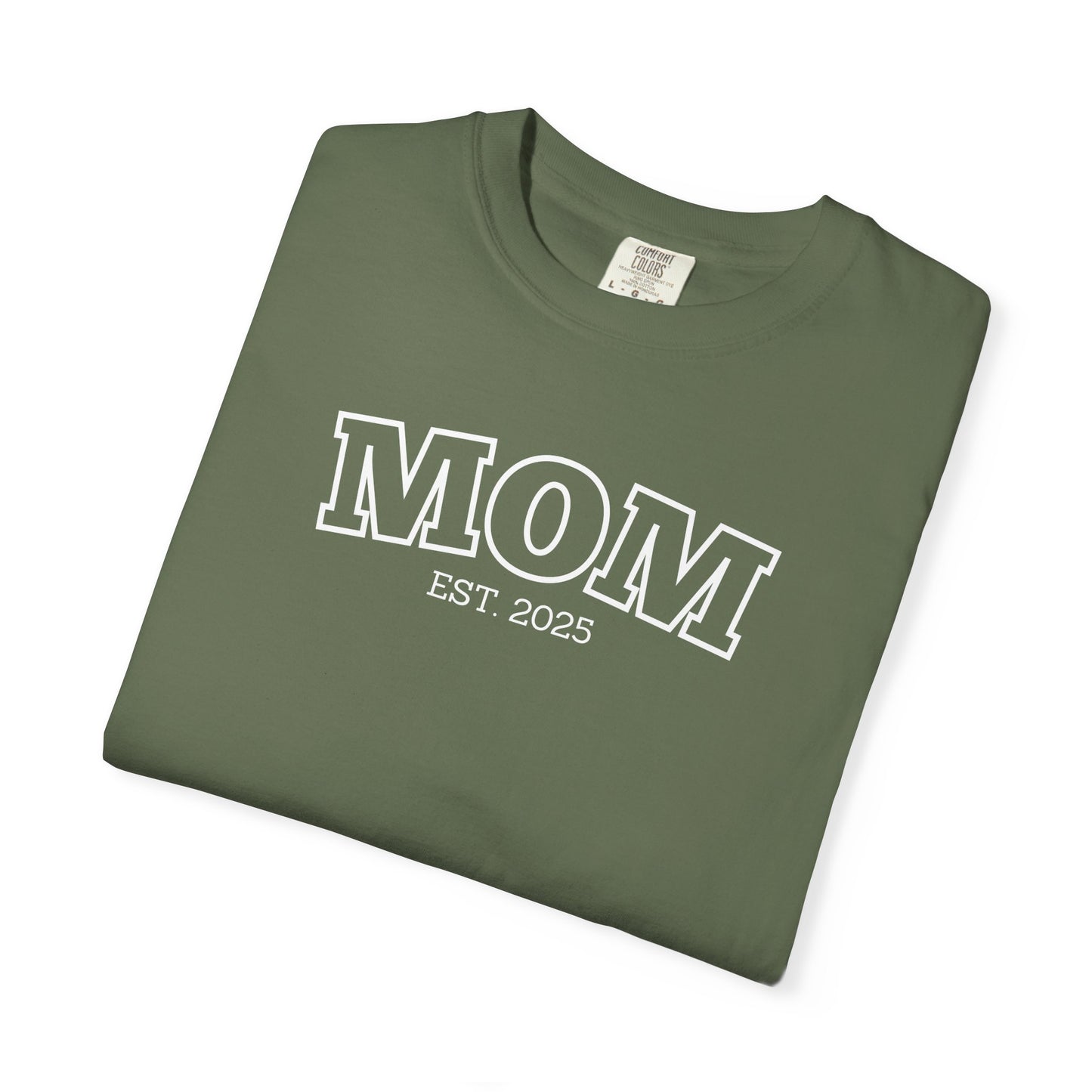 Personalized Mom T-shirt - White Logo