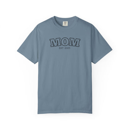 Personalized Mom T-shirt - Black Logo