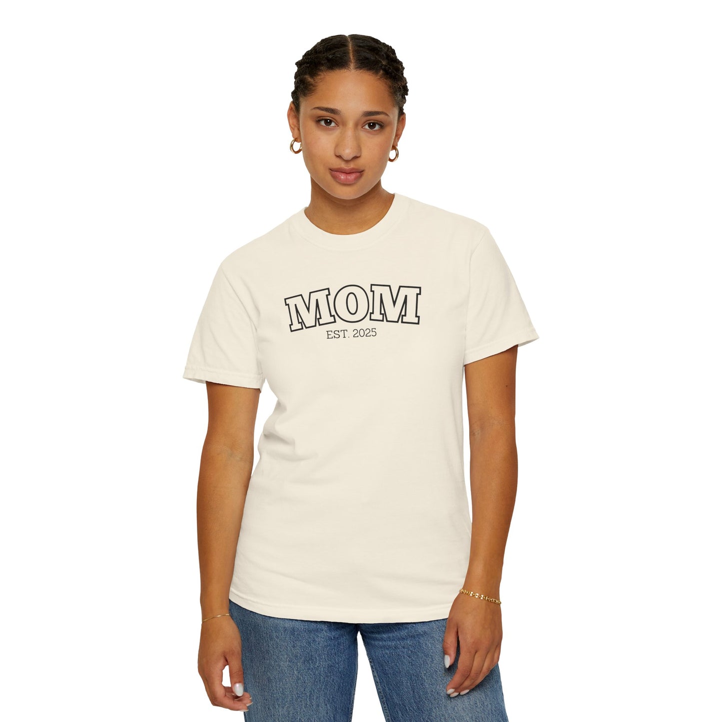 Personalized Mom T-shirt - Black Logo