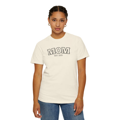 Personalized Mom T-shirt - Black Logo