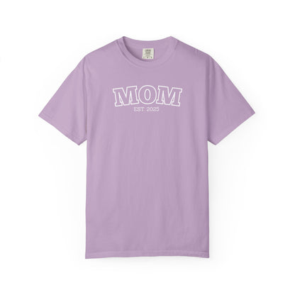 Personalized Mom T-shirt - White Logo