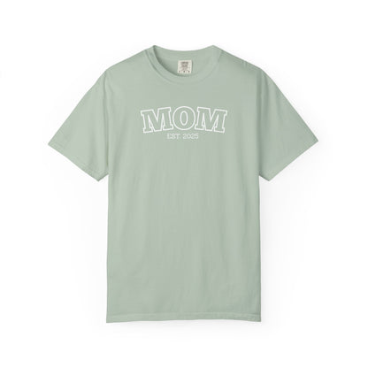 Personalized Mom T-shirt - White Logo