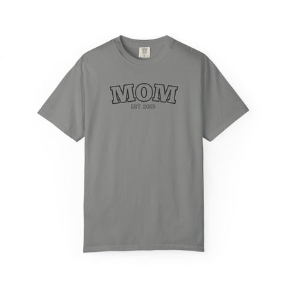 Personalized Mom T-shirt - Black Logo